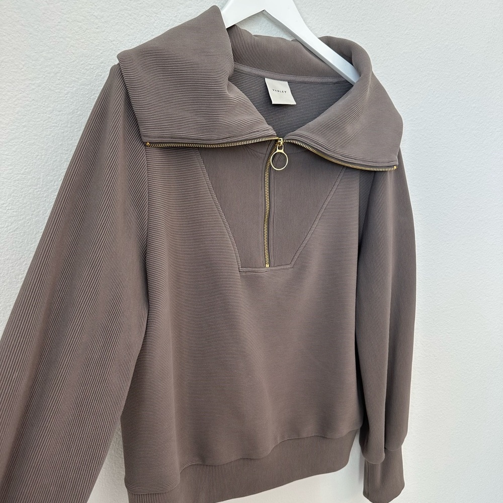 ☀️ VARLEY Vine Ottoman Half-Zip Popover - Picture 4 of 16